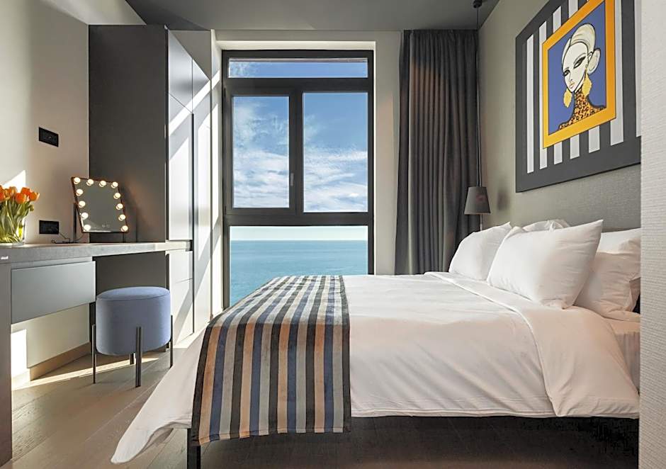 ONLY Boutique Suites & Residences