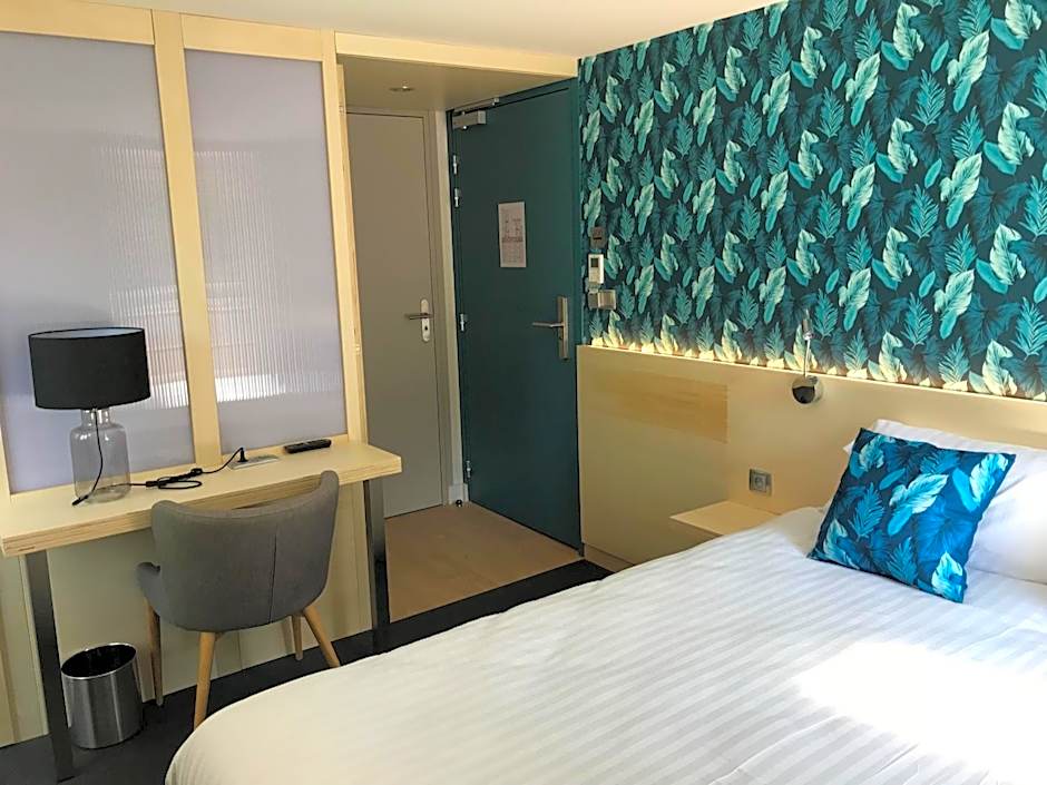 Hôtel-Restaurant "Les Rochers"