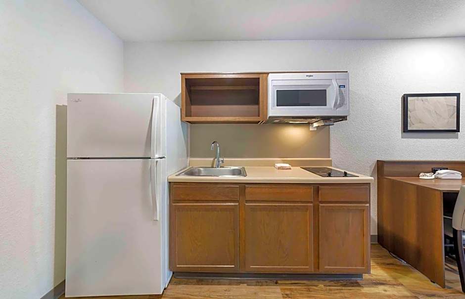 Extended Stay America Select Suites - Deerfield Beach