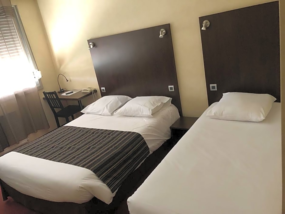 Adonis Lyon Est Hôtel Artys