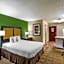 Extended Stay America Select Suites - Milwaukee - Wauwatosa