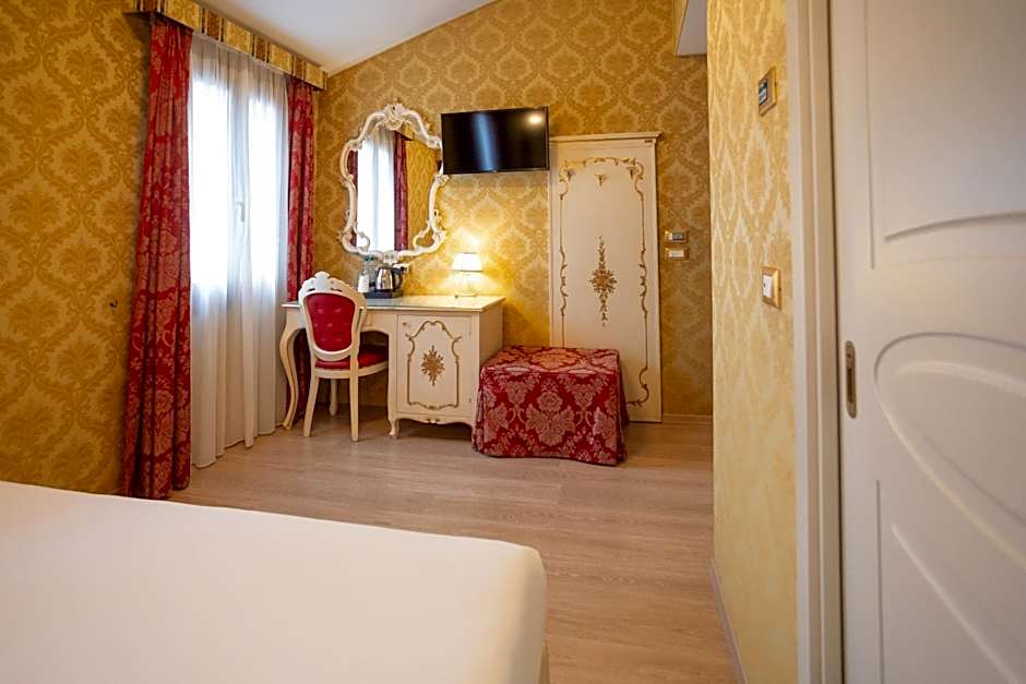 Duomo Boutique Hotel