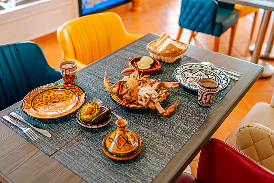 auberge Lacasa latifa vue sure mere moulay bousselham