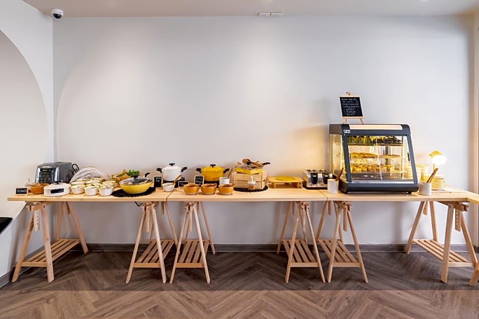 Blu Monkey Hub and Hotel Krabi Town