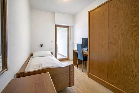Single Room with Balcony