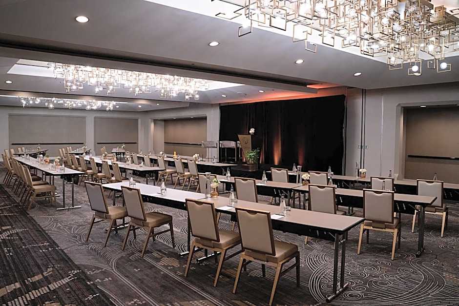The Gwen, a Luxury Collection Hotel, Michigan Avenue Chicago