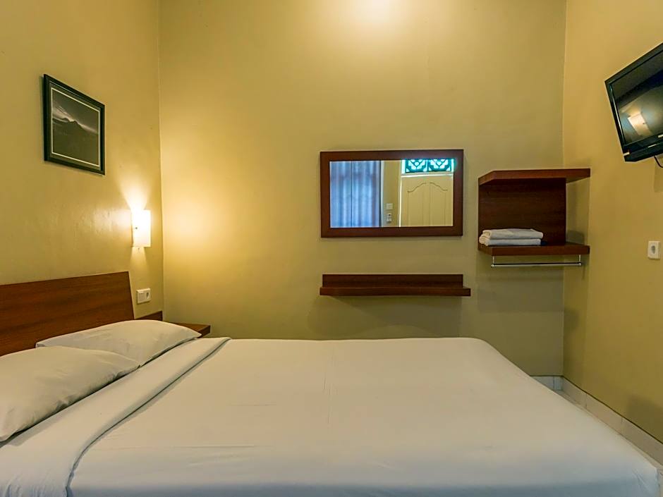 Matahari  Inn