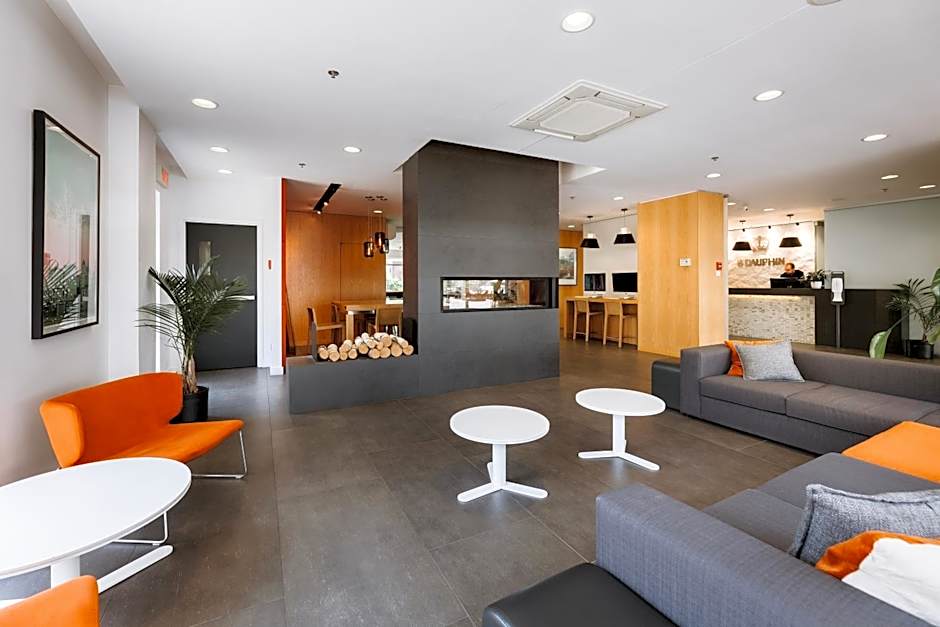 Le Dauphin MontrÃ©al-Longueuil