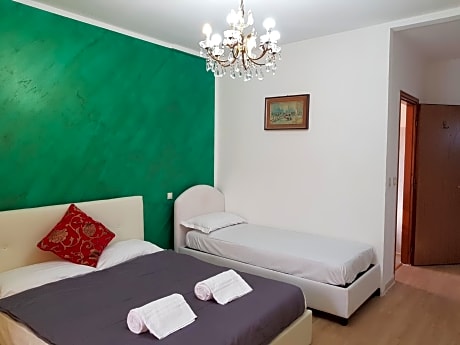 Venice BNB 2