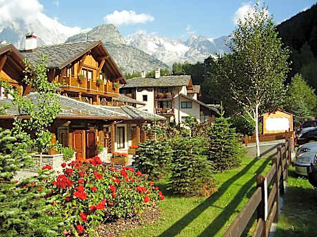 Residence Cour Maison