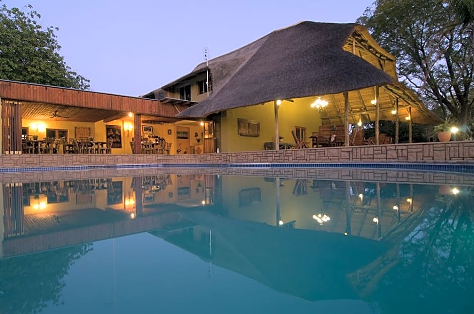 Kubu Safari Lodge