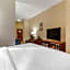 Comfort Suites Wilson - I - 95