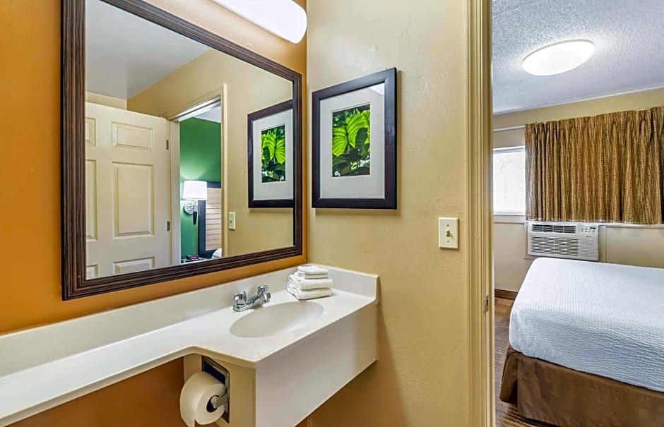 Extended Stay America Suites - Chesapeake - Churchland Blvd.