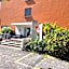 Adonis Lyon Est Hôtel Artys