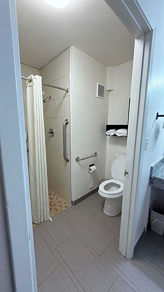 Super 8 by Wyndham Monticello AR