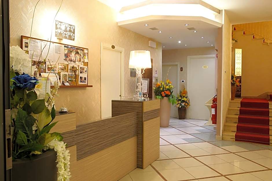 Hotel Busignani