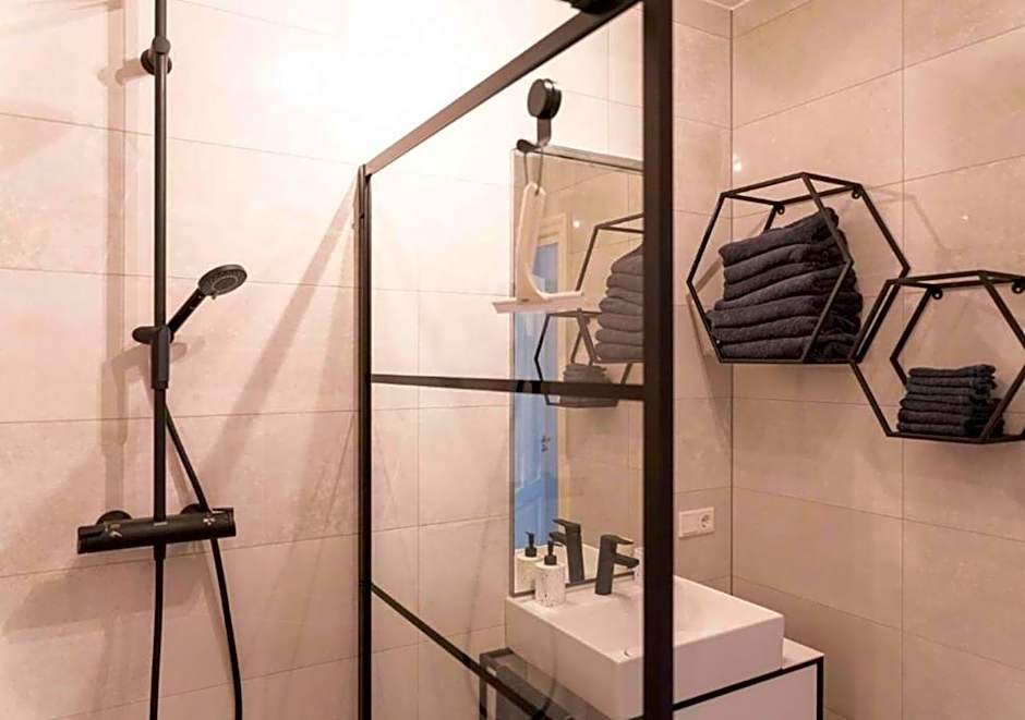 In de Witte Dame Hotel Bar Kitchen Apartments