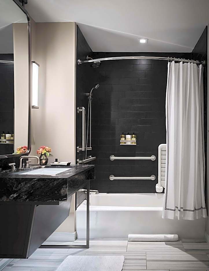 Thompson Atlanta Buckhead by Hyatt