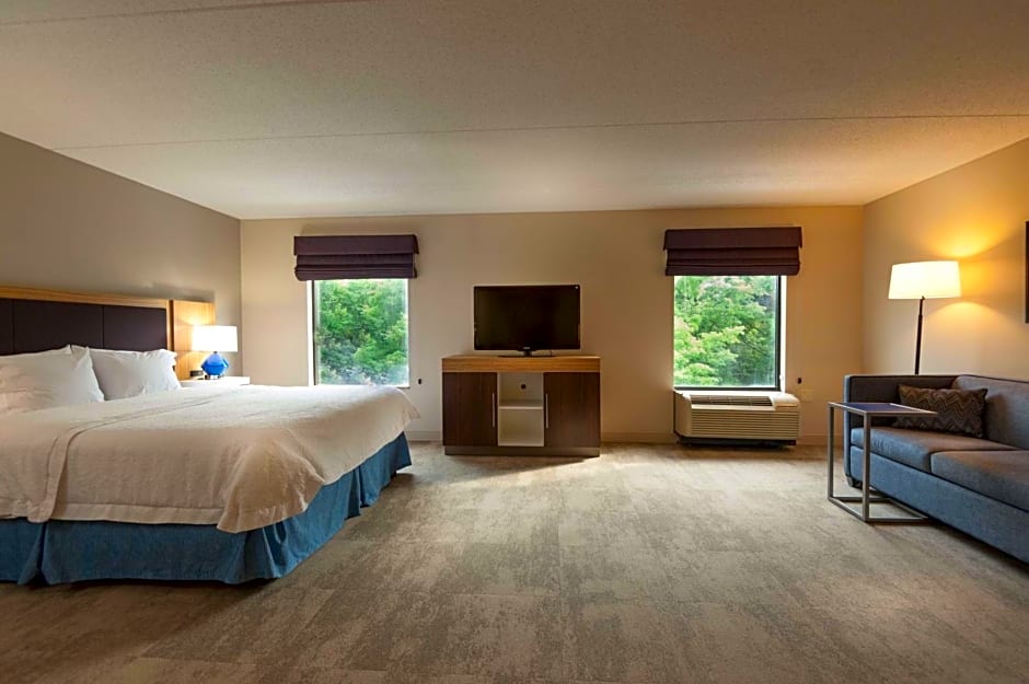 Hampton Inn By Hilton Doylestown