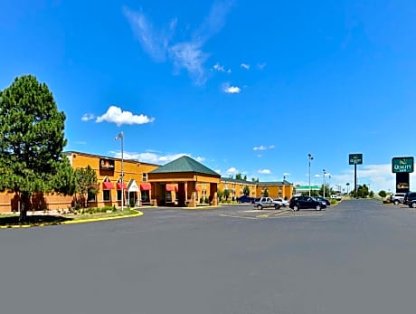 Efficiency Double Room with Two Double Beds - Smoking