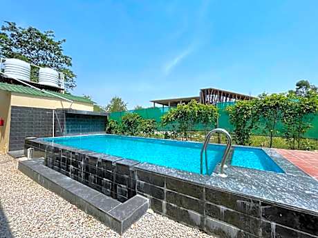 Seven Heavens Resort 