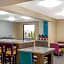 La Quinta Inn & Suites by Wyndham Radford