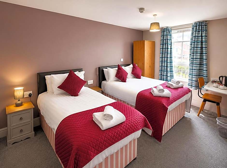 Hampton Hotel