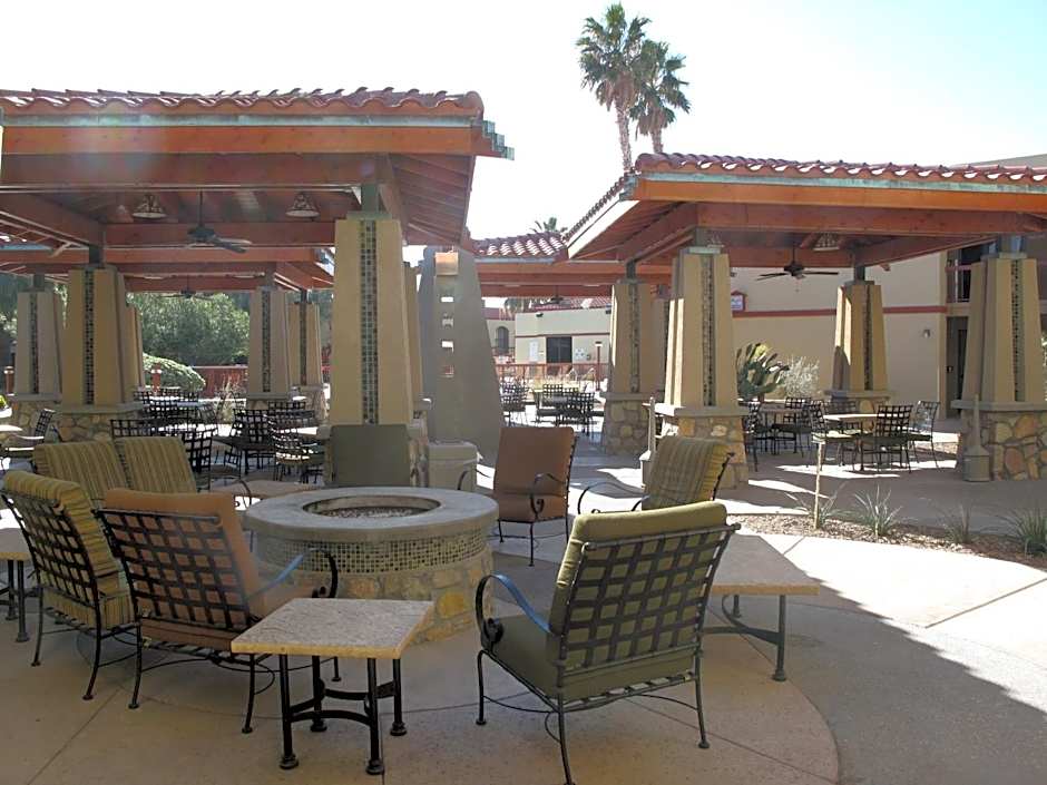 Wyndham El Paso Airport Hotel And Water Park