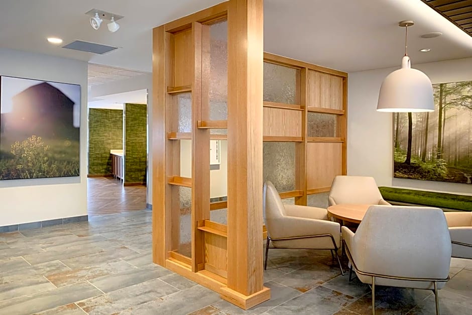 Fairfield Inn & Suites by Marriott Northfield