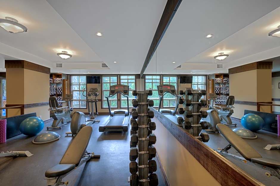 Blackcomb Springs Suites by CLIQUE