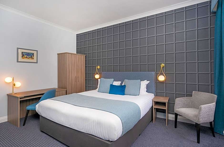 The Bromley Court Hotel