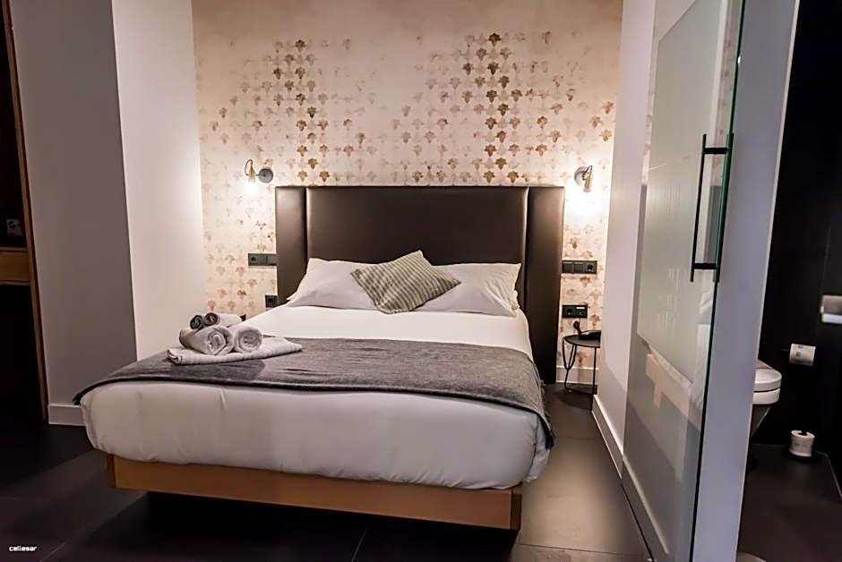 Welldone Quality - Crystal pool