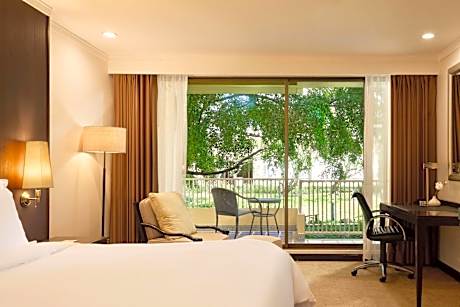 Deluxe Room Twin