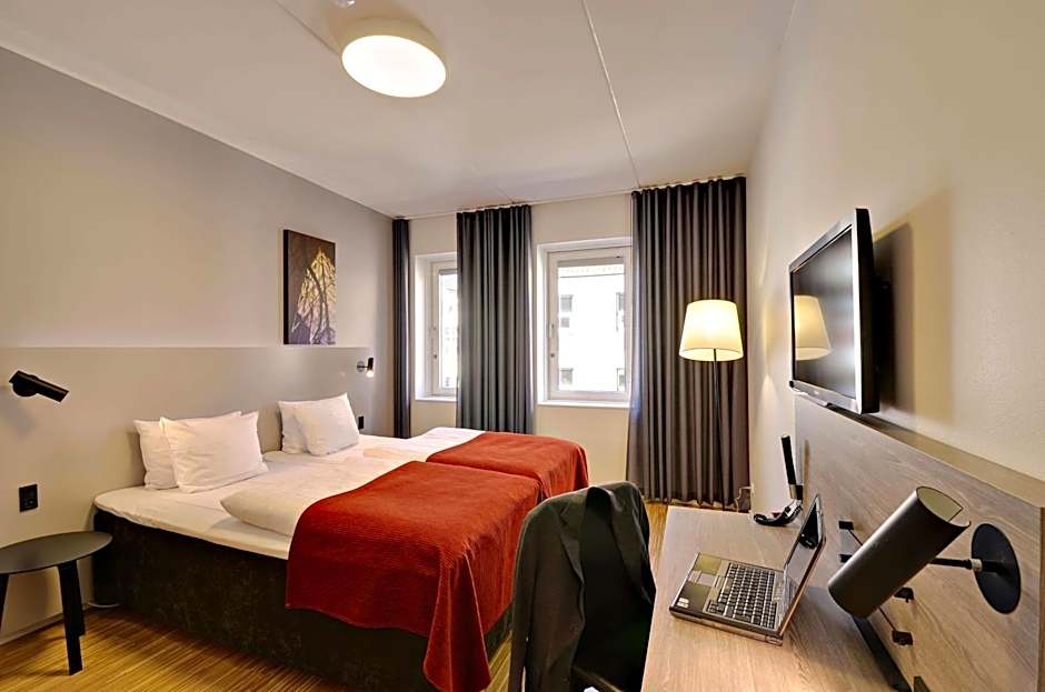 Photo 1 of 7 of Standard 1 Double Bed or 2 Beds