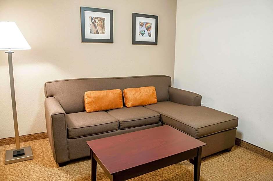 Comfort Suites Albuquerque/North Journal Center