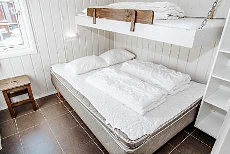 Three-Bedroom Cottage