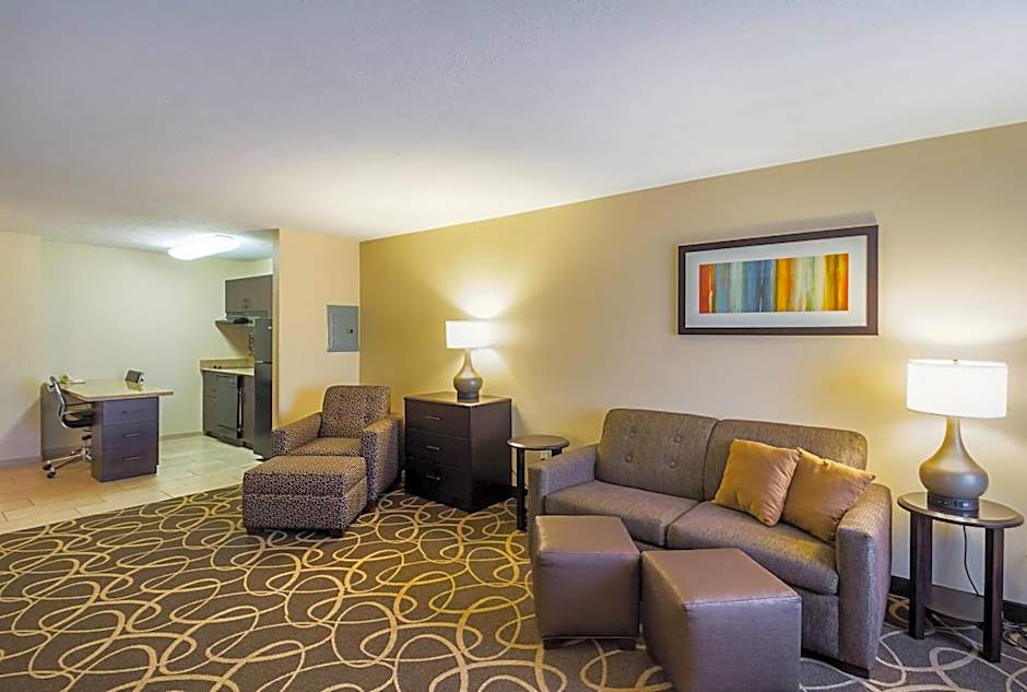 MainStay Suites Fargo - I-94 Medical Center