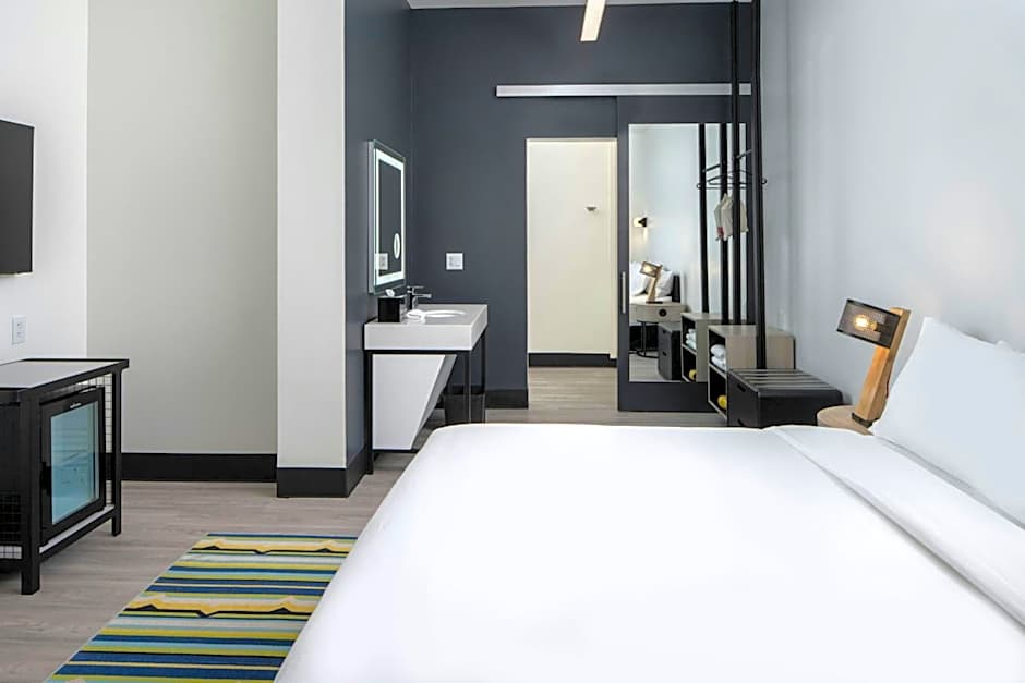 Aloft Memphis Downtown