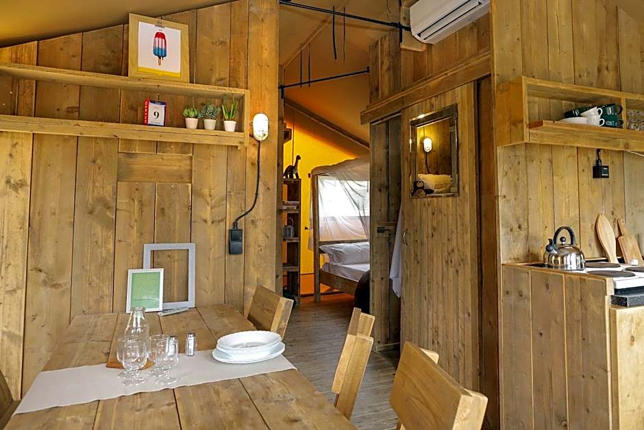 hu Altomincio Village