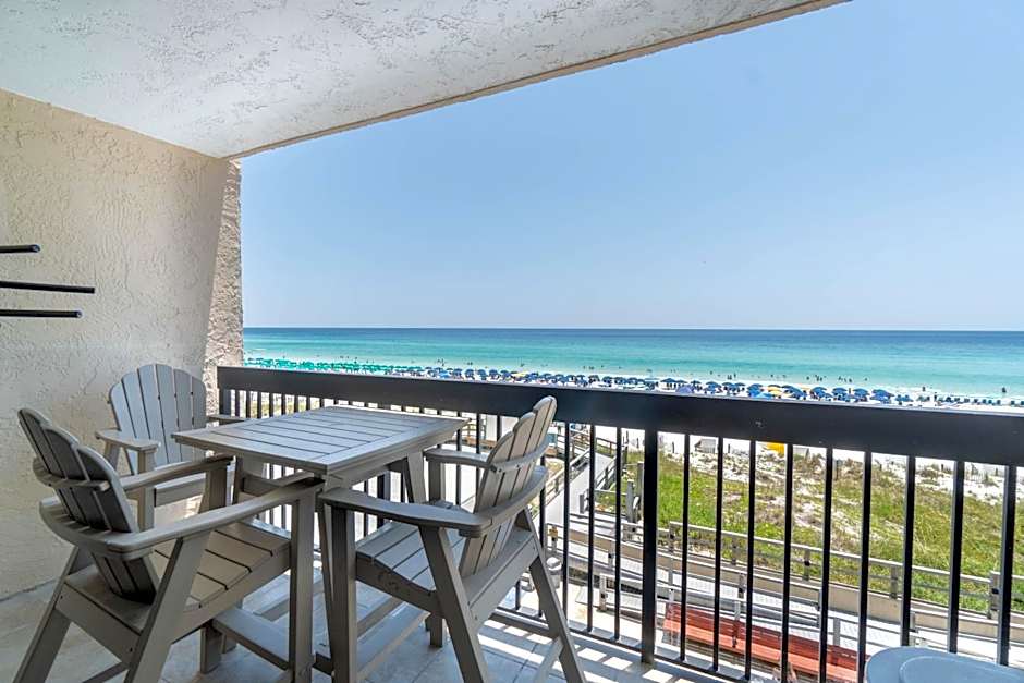 Splash Into Sundestin