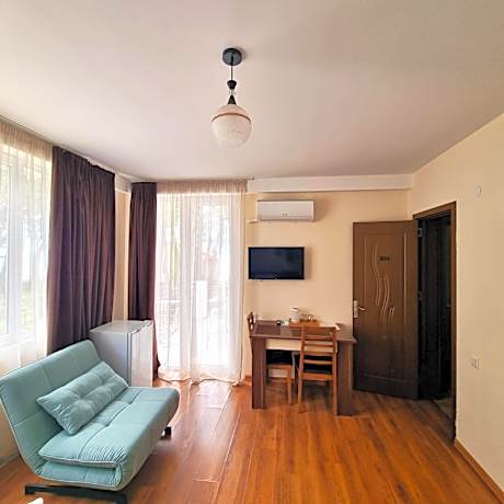 Double Room with Balcony and Sea View