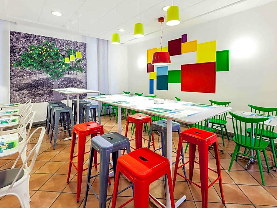 Ibis Styles Napoli Garibaldi