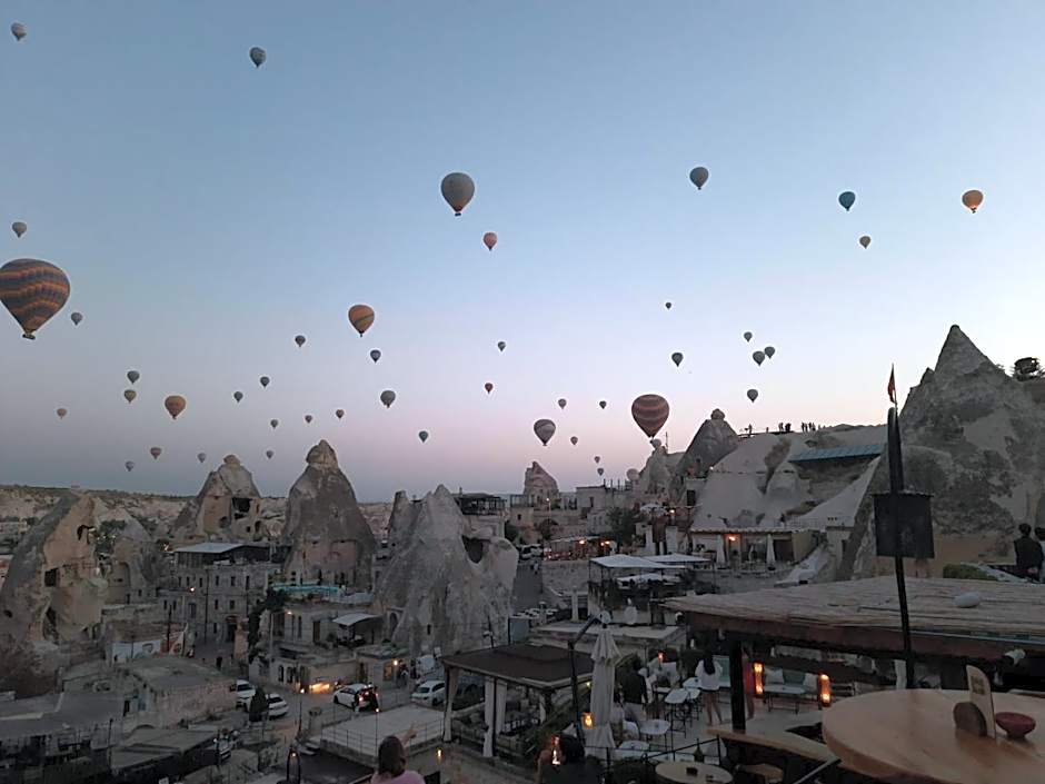 Mia Cappadocia Cave Hotel