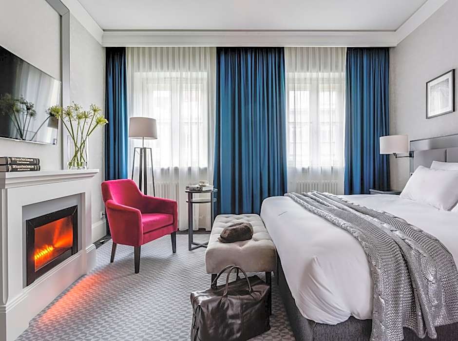 Hotel Teatro Boutique Old Town - Destigo Hotels