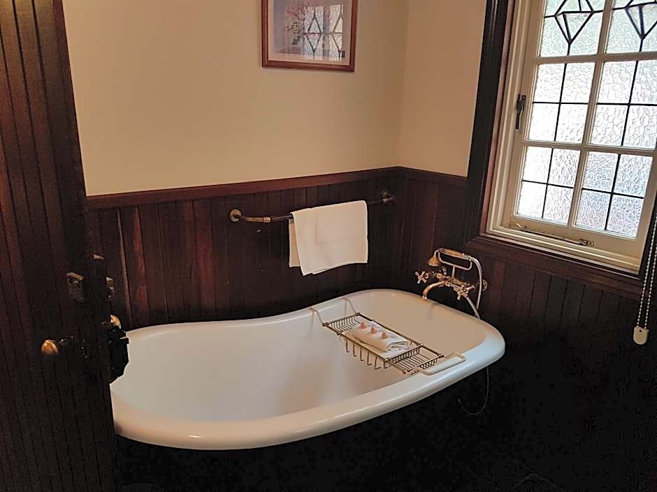 Bridgefield Guest House