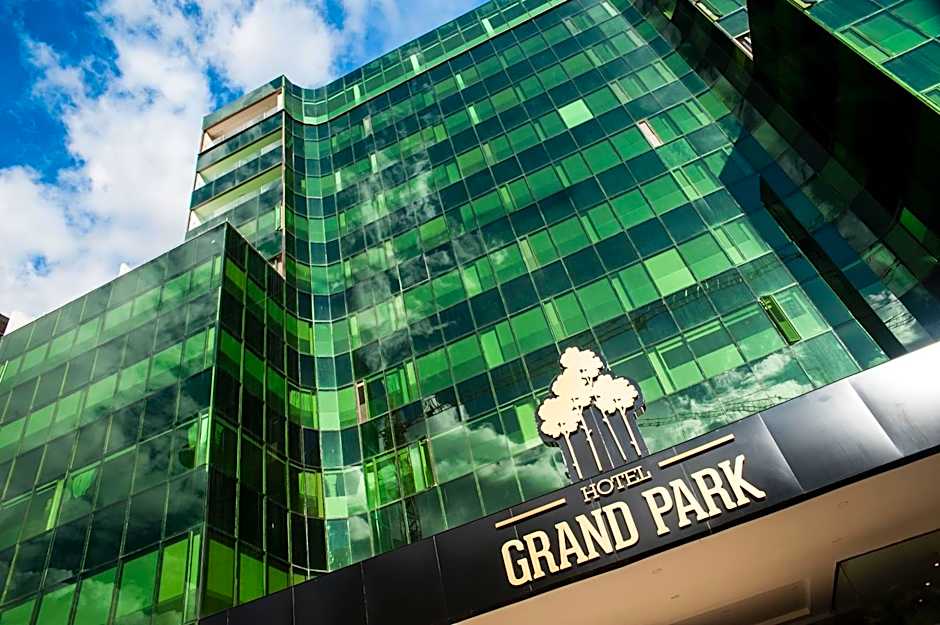 Hotel Grand park