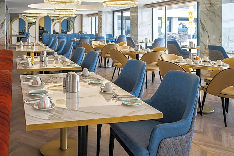 Crowne Plaza Constanta Mamaia Beach By IHG