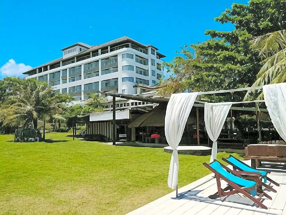 Khanom Golden Beach Hotel