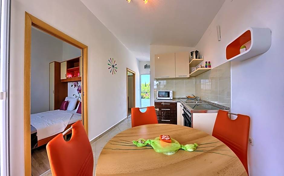 Apartments CVITA Holiday