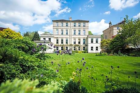 The Ayrlington Guesthouse